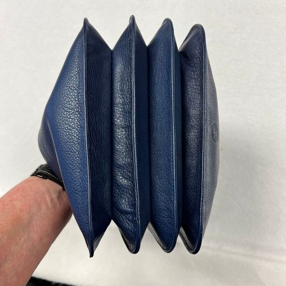 Levenger blue leather multi compartment wallet - Picture 10 of 12